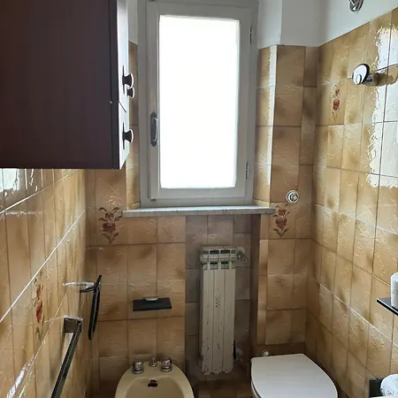 Porta Pispini - Per Gruppi Vicina Al Centro Apartmán *